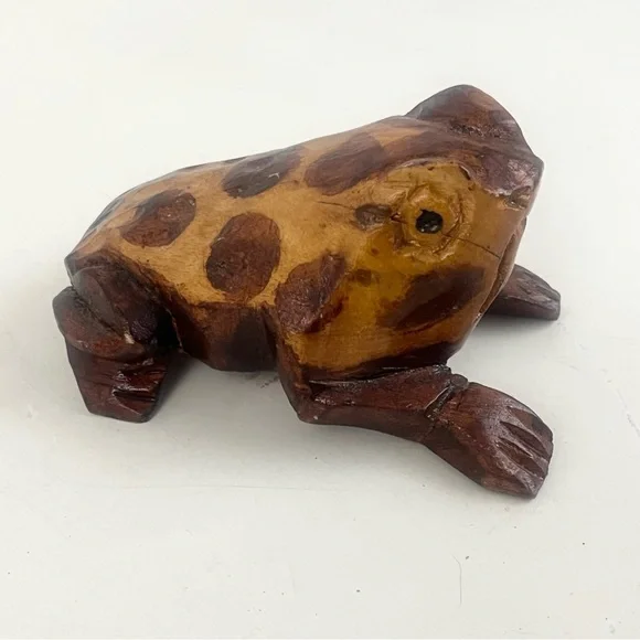 Hand Carved Wooden Frog - Picture 4 of 16